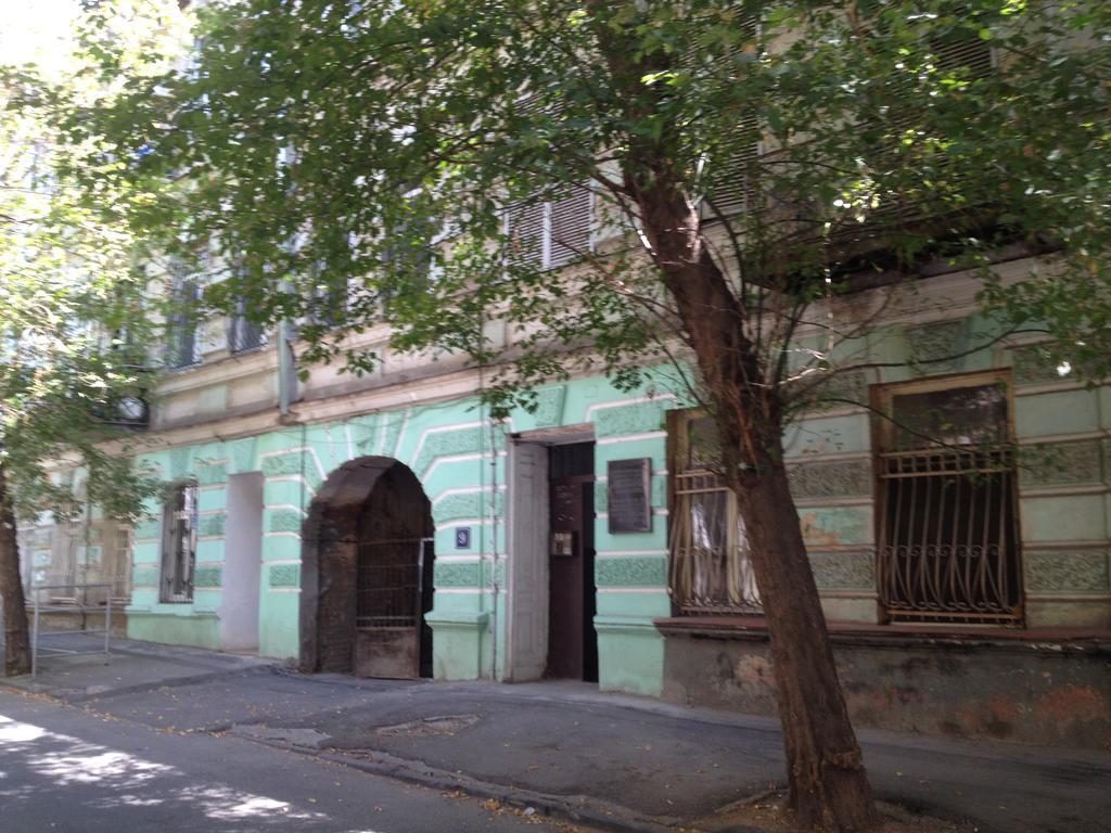 Alaroid'S Gt Apartment Tbilisi Ngoại thất bức ảnh